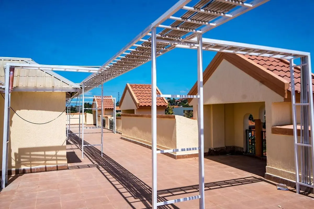 Urban Comfort Naalya 2Br Καμπάλα