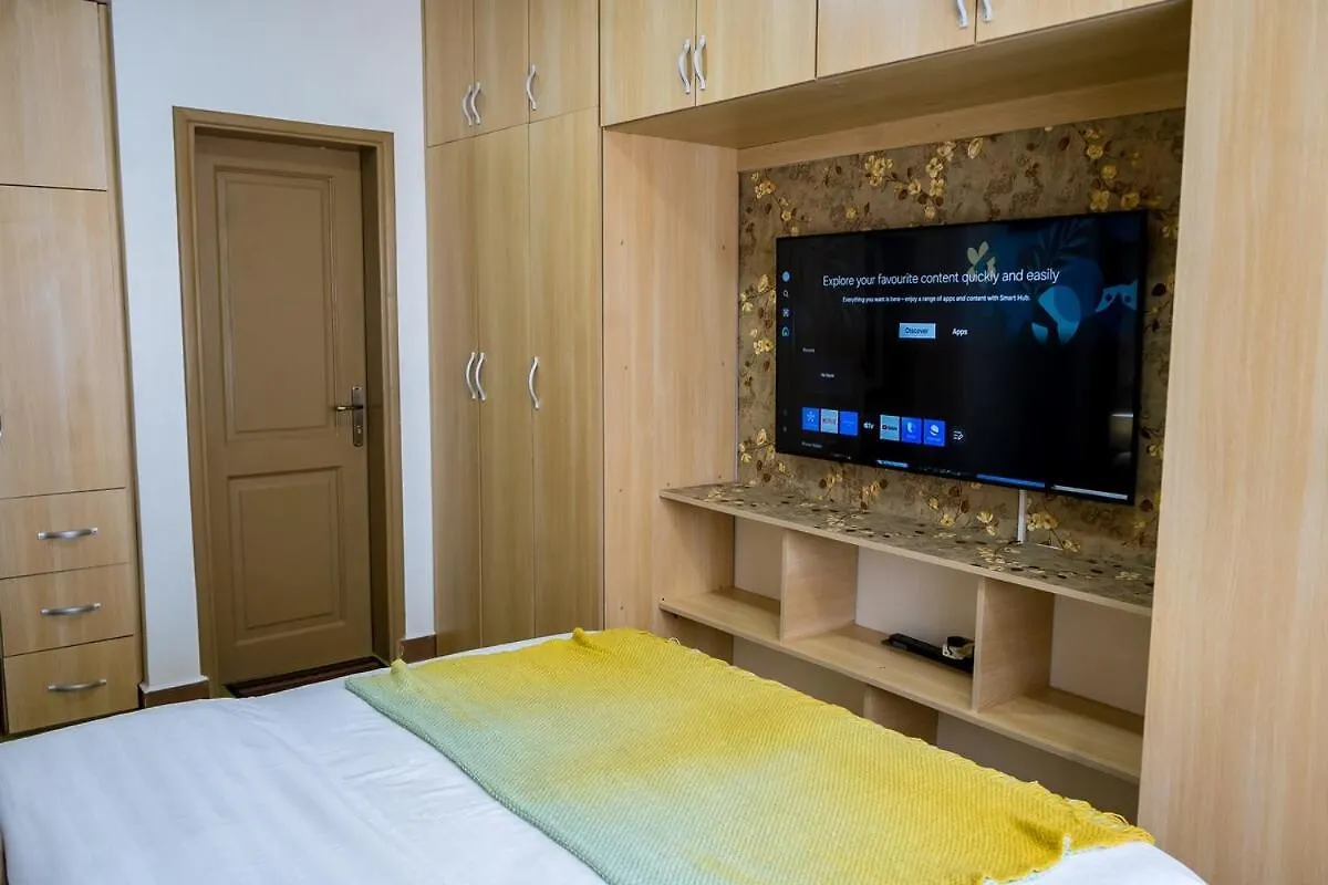 Urban Comfort Naalya 2Br Καμπάλα Διαμέρισμα